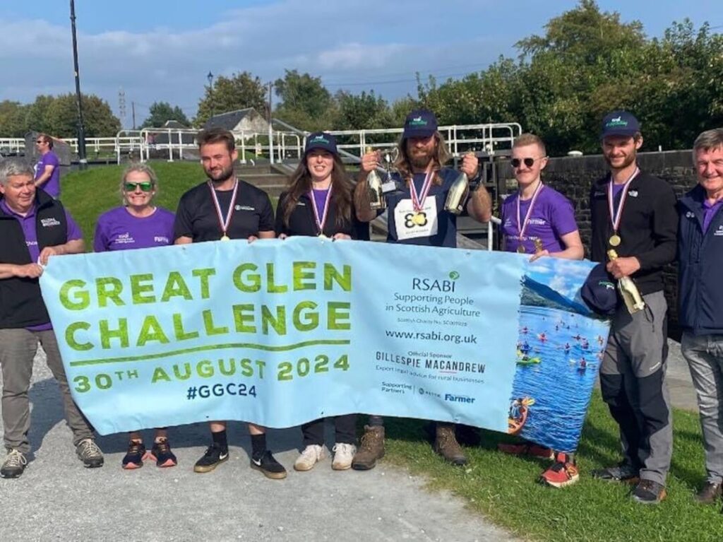 Overall team winners, Scottish Woodlands with representatives from RSABI and event sponsor Gillespie Macandrew